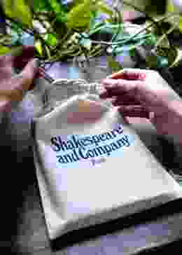 Blue pochette 1